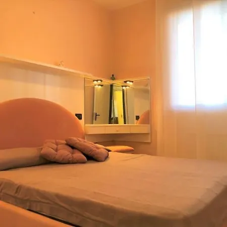 Appartamento Fantastic Ideal For Families - Pools And Place Included